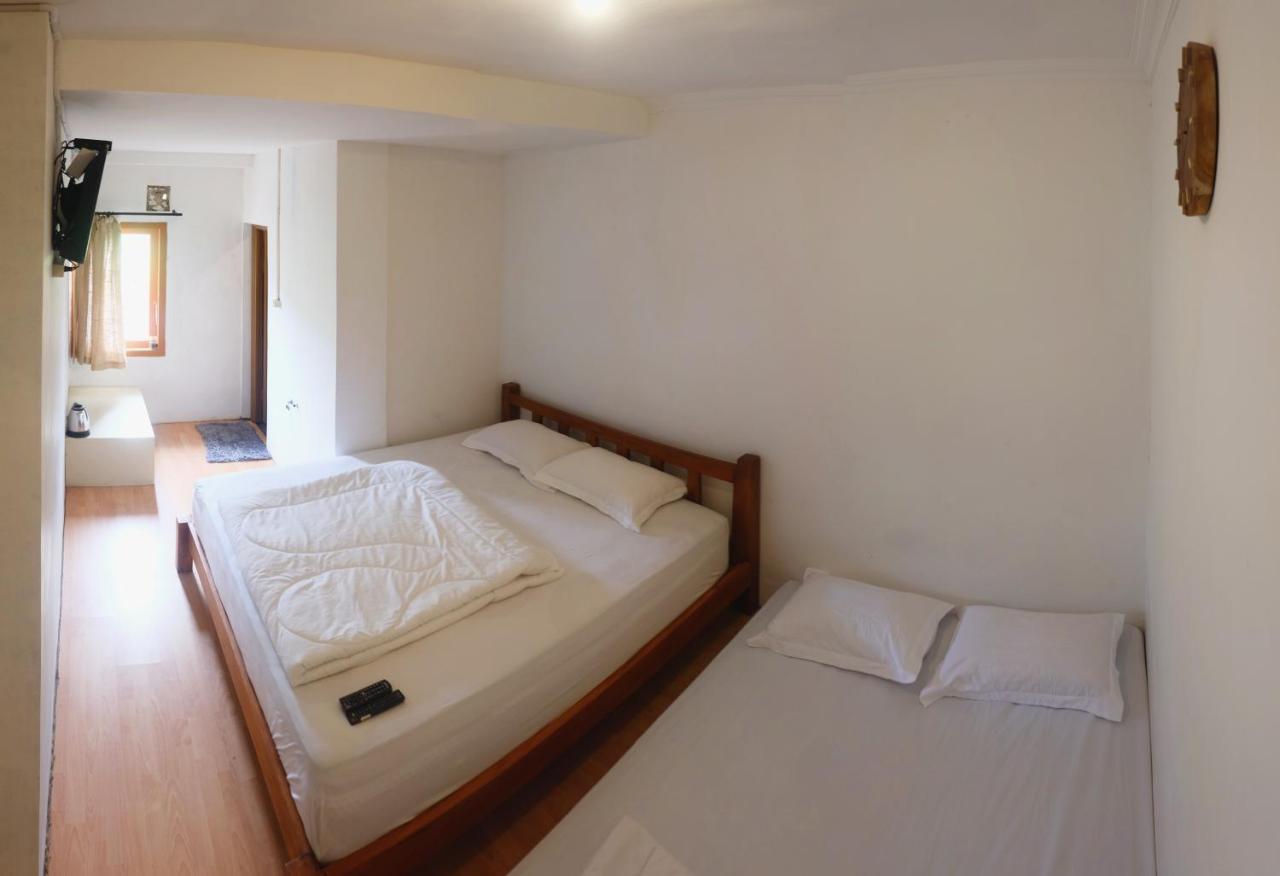 Tani Jiwo Hostel Diyeng Extérieur photo