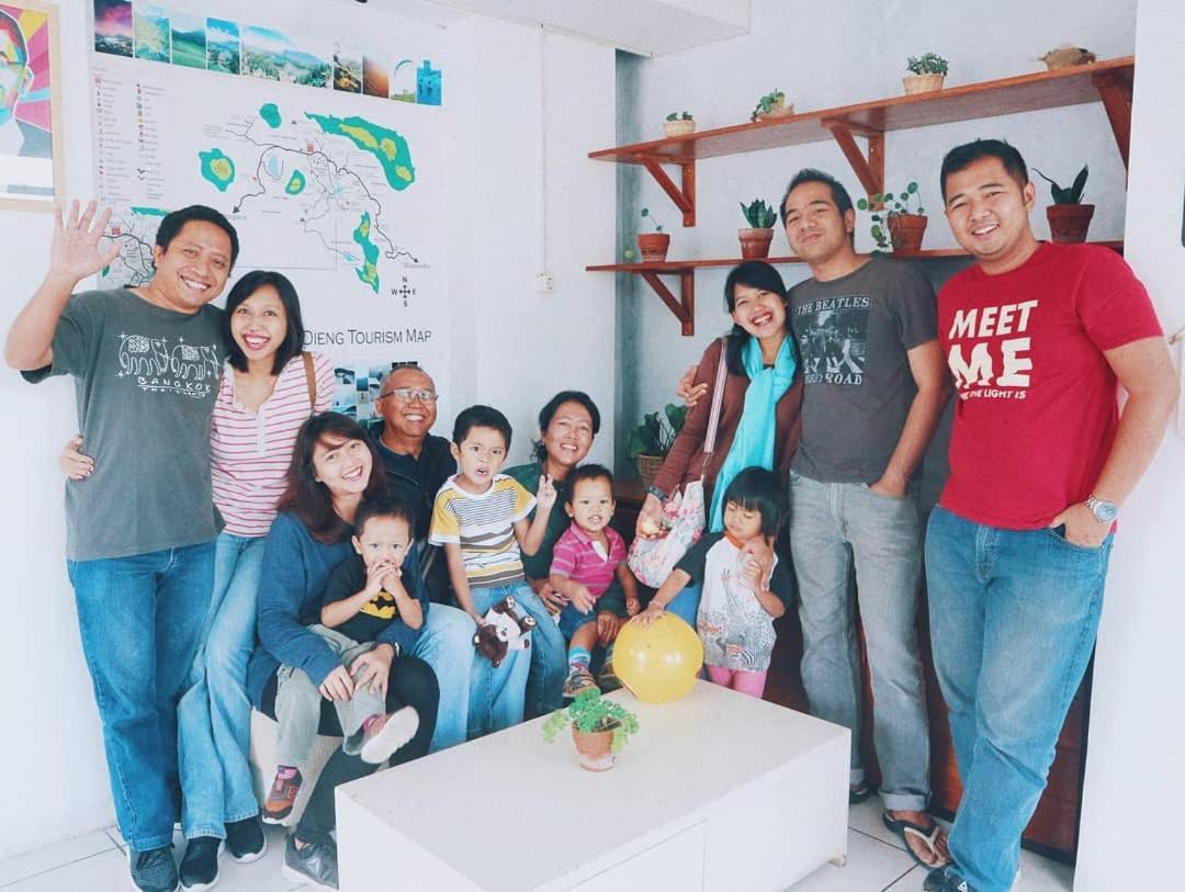 Tani Jiwo Hostel Diyeng Extérieur photo